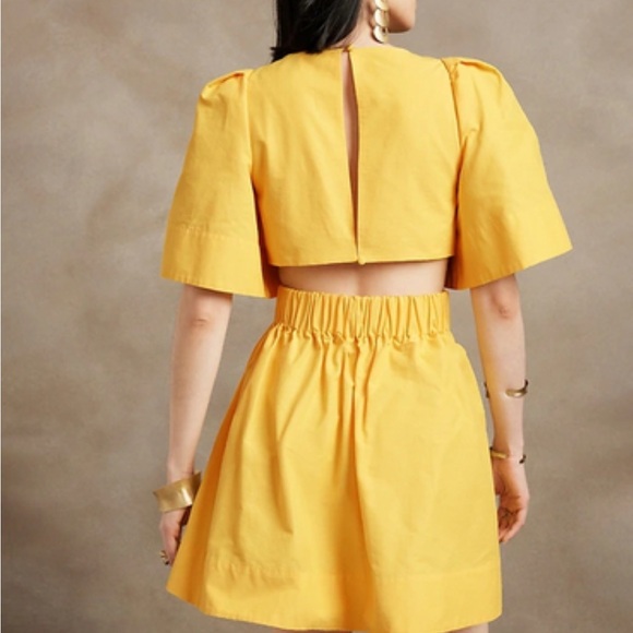 Banana republic Cut-Out dress - Picture 2 of 11